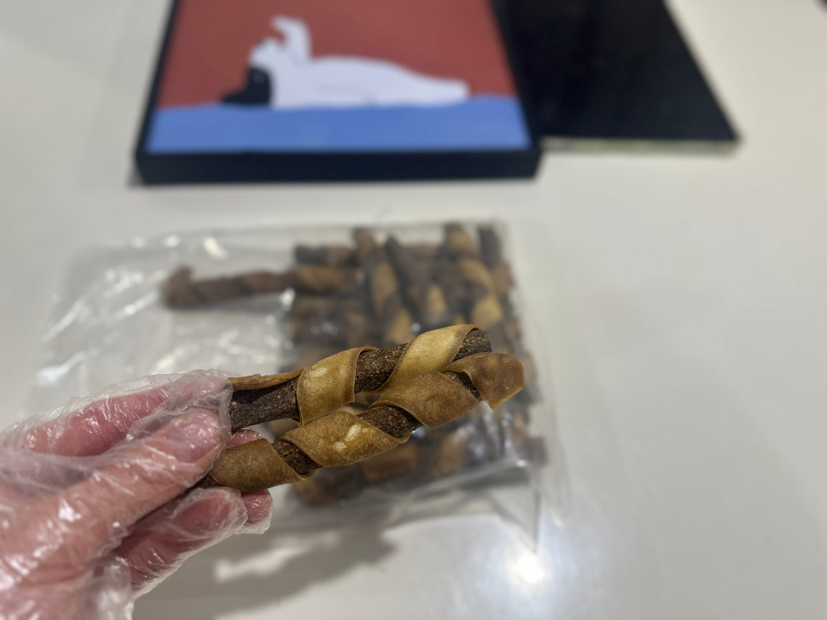 Australian Kangaroo & Beef Hide Roll Dog Chews (1kg) – product image 2