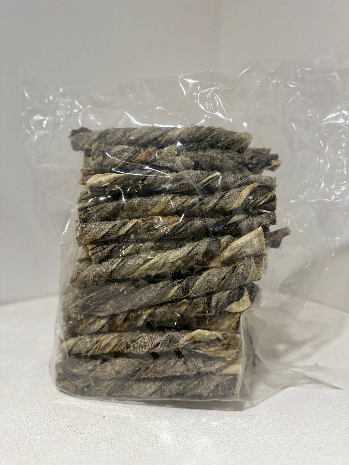 Australian_Hoki_Fish_Skin_Roll_Dog_Chews_ALL4DOGTREATS