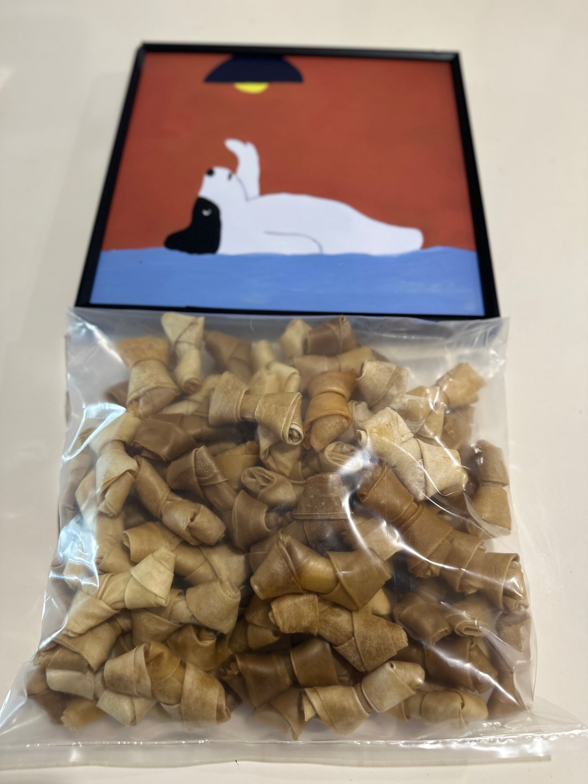 Australian Kangaroo Hide Dog Chews (1kg) – product image